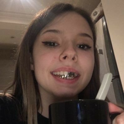 fresaputatonta's profile picture.