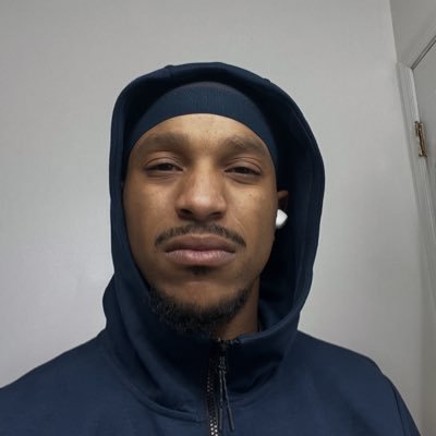 OhThatsKata's profile picture. Don’t weather the storm, dance in the rain