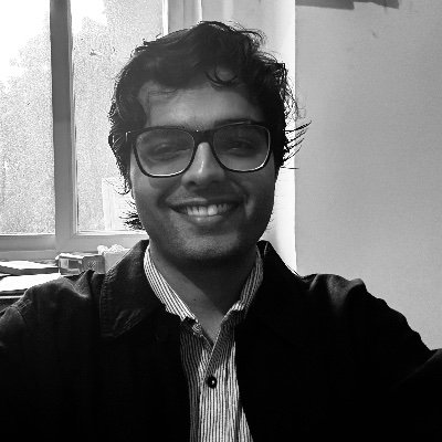 raunaqsa's profile picture. figuring to live, living to figure 

at @UniofOxford for now | ex @indianexpress. @iitdelhi'22. @yifp'23.