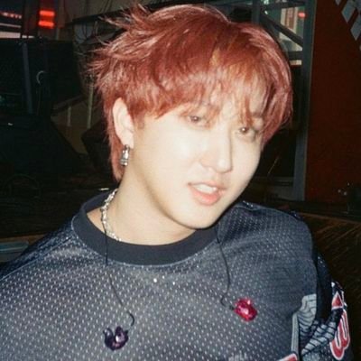 miwcore's profile picture. -thinking. right people in wrong place...