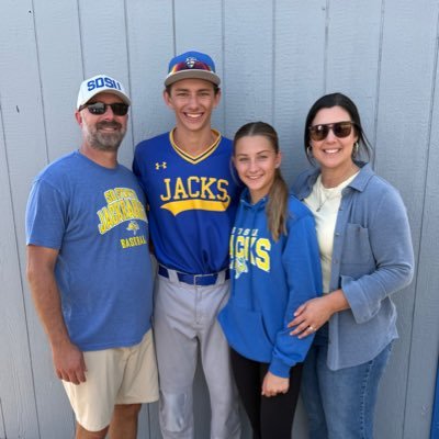 shanehusar's profile picture. Proud dad of @husarkadence and @trey_husar, husband to Abby, sports nut. Not good at tweeting.