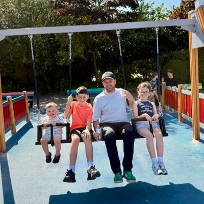 aide_dews's profile picture. 