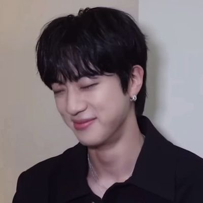 moonshineechoes's profile picture. in shining memories, stay with me forever . ݁₊ ⊹ . ݁˖