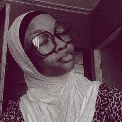 Taqiyya_tullaah's profile picture. إبنة حمزة🎀😍
||Certified Linguist🎓🥺
||May Baby💋🥵
||BetterByFar Graduate✌😌
||Gemini🥳🥰
Business account @eatworthy_ng ...kindly follow up