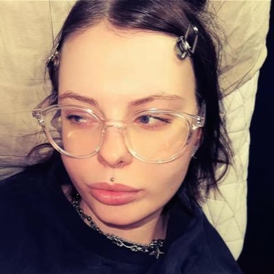 bwiyurin's profile picture. i’m here.