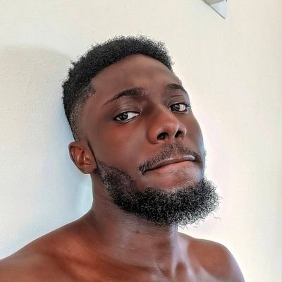 Sutrageno_Does's profile picture. 