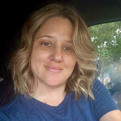 AmandaMJay's profile picture. 