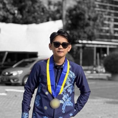 parawots's profile picture. oshinya ga cuma satu, tapi yang ke satu cuma mikaela