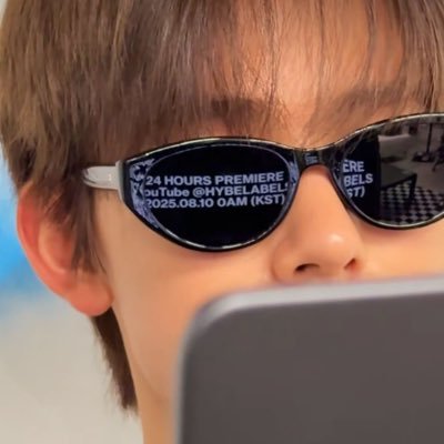 cortiscence's profile picture. seonghyeon-holic