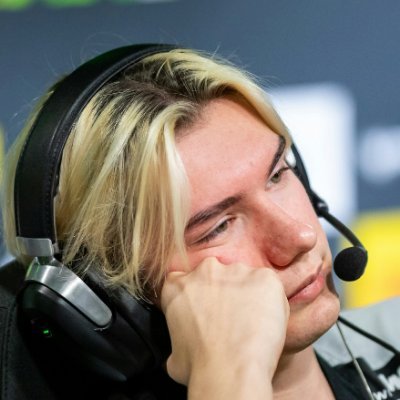 drhabien's profile picture. I play game.