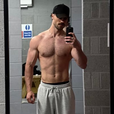 JackMorrisfit's profile picture. Optimising biology through esoteric protocols | Sharing my experiences