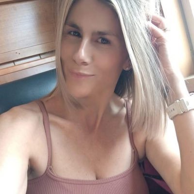 saramarshal18's profile picture. 