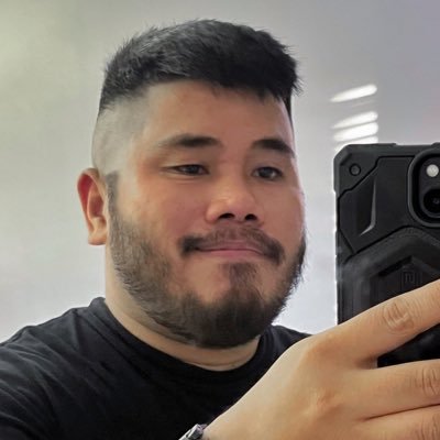 heyneutron's profile picture. The nicest guy you'll ever have from the land of buko pie.