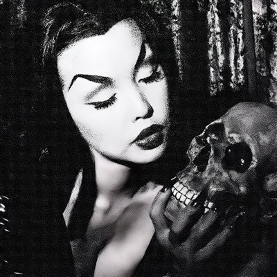 luv_rott's profile picture. The dead shall dance and All of hell shall sing