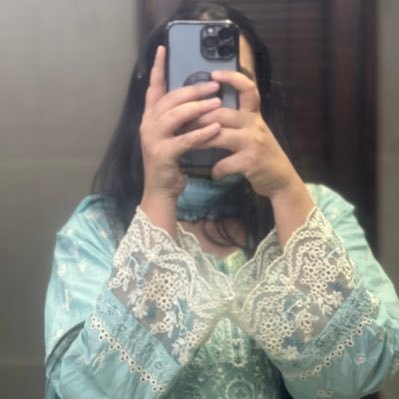 ItxZMughal's profile picture. Follow me I'll follow back 💯💯💯
