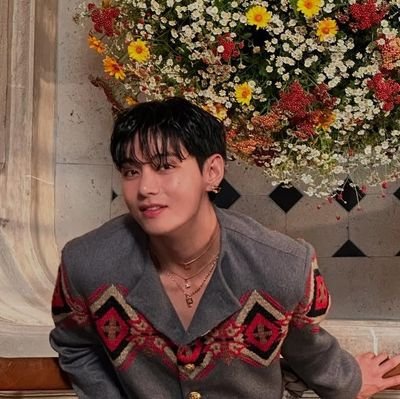 tae_niverse's profile picture. love is a maze damn but you is amaze yeah 💜                | fan account |