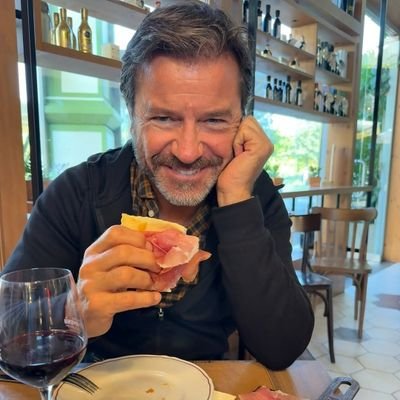 jayw2723's profile picture. someday, we will find what we are looking for or maybe not..
maybe we'll find something much greater than that🤲