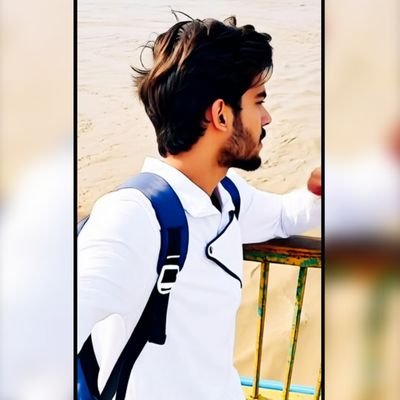 susheel315's profile picture. 🇮🇳भारतीय❣️
🇮🇳देशहित सर्वोपरि🇮🇳
Keep pushing🤛 Forward⏩, because every Step🪜you take brings you closer to your Dreams ✨
🤨👉Give Respect Take Respect🙌