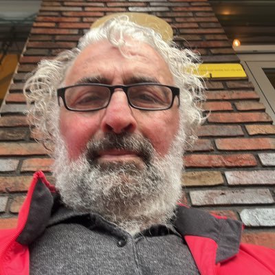 Guler61290687's profile picture. 