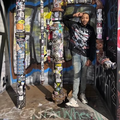 athomeBugN's profile picture. somewhere smoking a spliff upstate NY 585