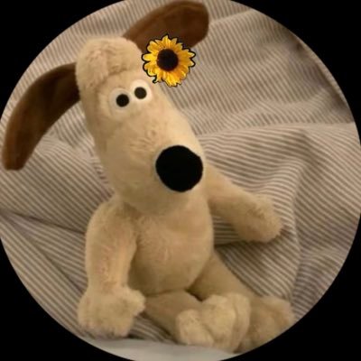 Nyegull0613's profile picture. 새까만 밤하늘에다 나 그날을 그려요 ･ﾟ｡･*:･ﾟ✧｡