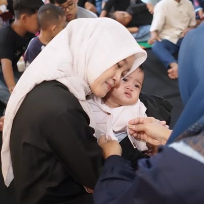 syaz1ti's profile picture. Hallo 97's~ Random things // sometime mengeluh // review skincare or makeup // komen random *ੈ♡⸝🪞🕊️🤍✨