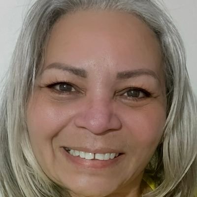 yerkyscm_029's profile picture. Consultora de belleza indep. 💝
Asesoría 👩🏻‍💻 en el cuidado de la piel
Contadora Pública 📔💻👩
Eres poderosamente hermosa💎 
Realza tu belleza🦋conmigo🧚🏼