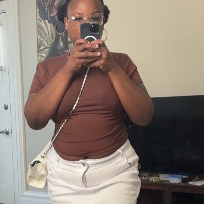 JuicyyOg's profile picture. 26✨Ya Favorite FatGirrrl✨ We Love A Good Slut ✨🌈 Asf .I love my man n all you btches😘