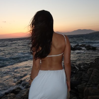 LiliLily688's profile picture. Everything is okay