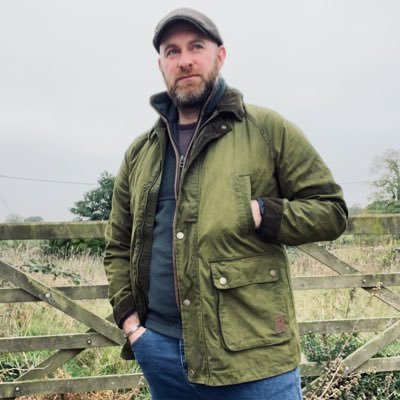 EarloftheShire's profile picture. • A Farmer • A husband • A Daddy to two sons • A Horse Rider • A Polo player • A TV Actor • A country Gay •