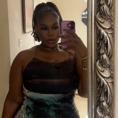 @Resey___