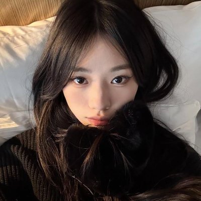 dqyoungiee's profile picture. ㅤㅤ

                  #DOYOUNG    ❤︎    여름 사랑

ㅤㅤ