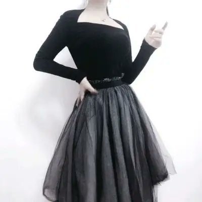 Evaelenly's profile picture. Believe in yourself and all that you are.