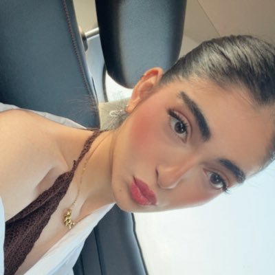 haastyyym's profile picture. All I wanted was a cheeseburger🙍🏻‍♀️