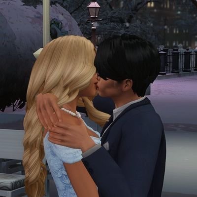 lilaclovebug_'s profile picture. I am black|I like sims|she/her| mentally unwell| mid 20s|18+| Wcif friendly sometimes|Lads