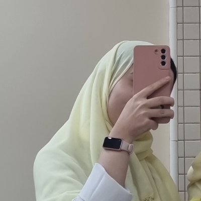 doaaNabulsy's profile picture. Dental student at #Dent23 #KAU 📚
Star of @KAU_FD for ⭐️ 2025–2026 ⭐️🦷
Interested in research’s📝 First aid 🚑 Volunteer✨️