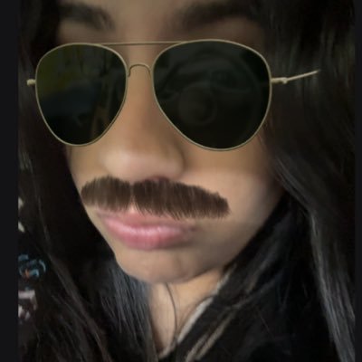 juzokay's profile picture. 20/ hustle और hasne ke beech