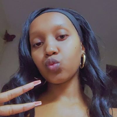 CaptainMariamm's profile picture. Materialistic Diva🙂‍↕️

Pooja what's this behaviour??????