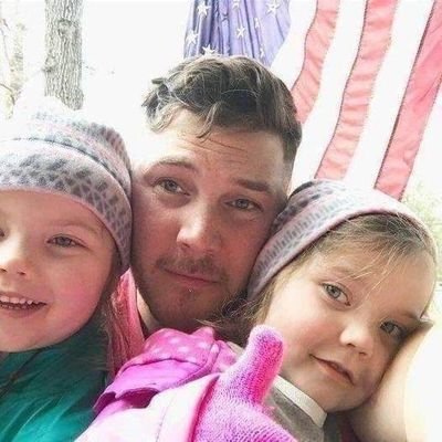 Benjaminpe52548's profile picture. I love God and I love all what God created..