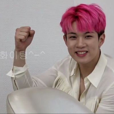 forever_nightt's profile picture. happylifek suspended/kataji hacked.. my 3rd acc please survive 😂