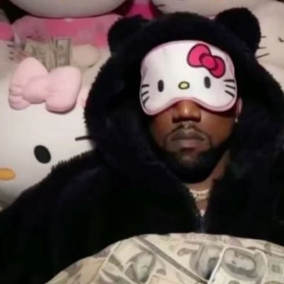 nieee_x's profile picture. 