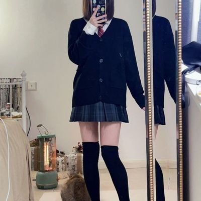 galehernan16646's profile picture. よろしくね！(｡´∀｀)ﾉフォローしてくれたらDMでたくさんお話ししましょう！😂❣独身で、友達がほしいです(´･ω･`)一緒にカフェ巡りや映画鑑賞、おしゃべりしたりしませんか？気軽にメッセージくださいね♡よろしくお願いします! 🤝(ง •̀_•́)ง