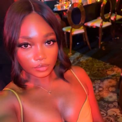 saraheugene_'s profile picture. I turn energy data into hot takes