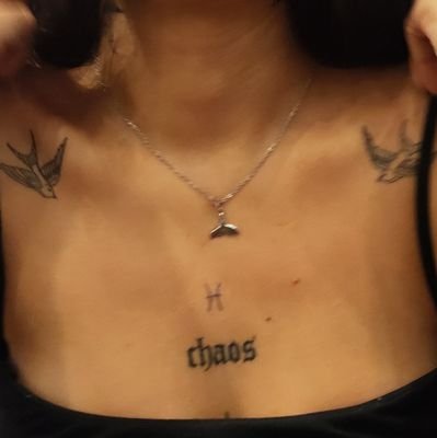 n_o_e_l_y's profile picture. 