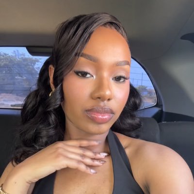 ari___elle's profile picture. 🇨🇩🇻🇦 | INRI #FCB #CongoIsBleeding