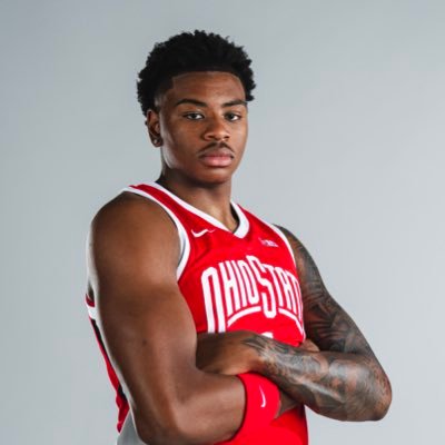 amarebynumm's profile picture. 