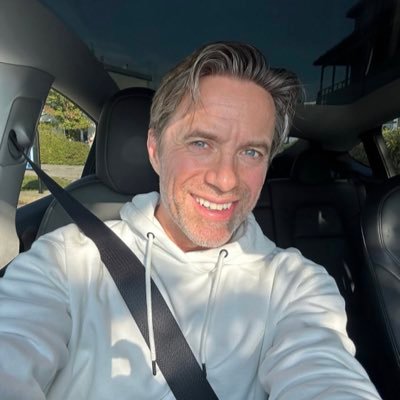 dumontp016's profile picture. 