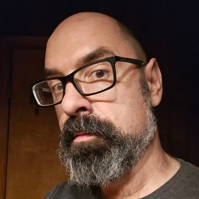 garicgymro's profile picture. Welsh linguist in Philadelphia. I grow languages in the lab. Opinions my own. He.
Ieithydd o Gymro yn Philadelphia. Tyfaf ieithoedd yn y lab. Barnau fy hun. Fo.