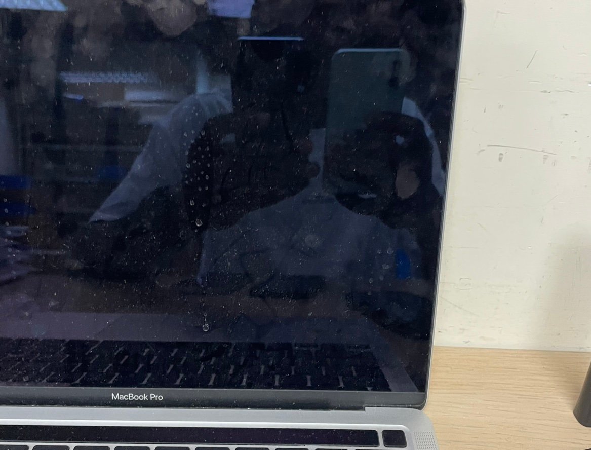 UnknownB0m's profile picture. 