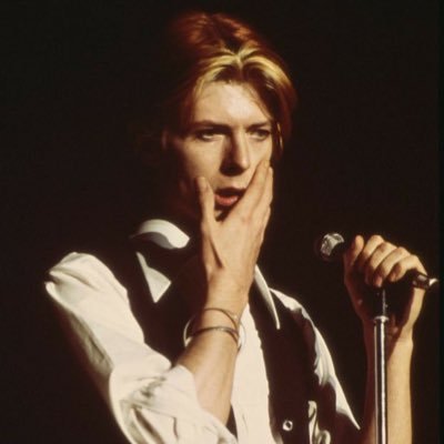 sinnergetready's profile picture. Enjoying music